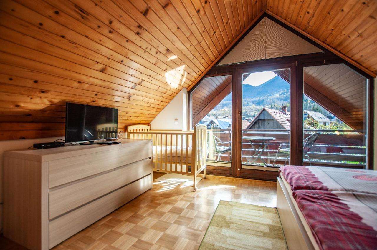 Guest House Alenka Bohinj Eksteriør bilde