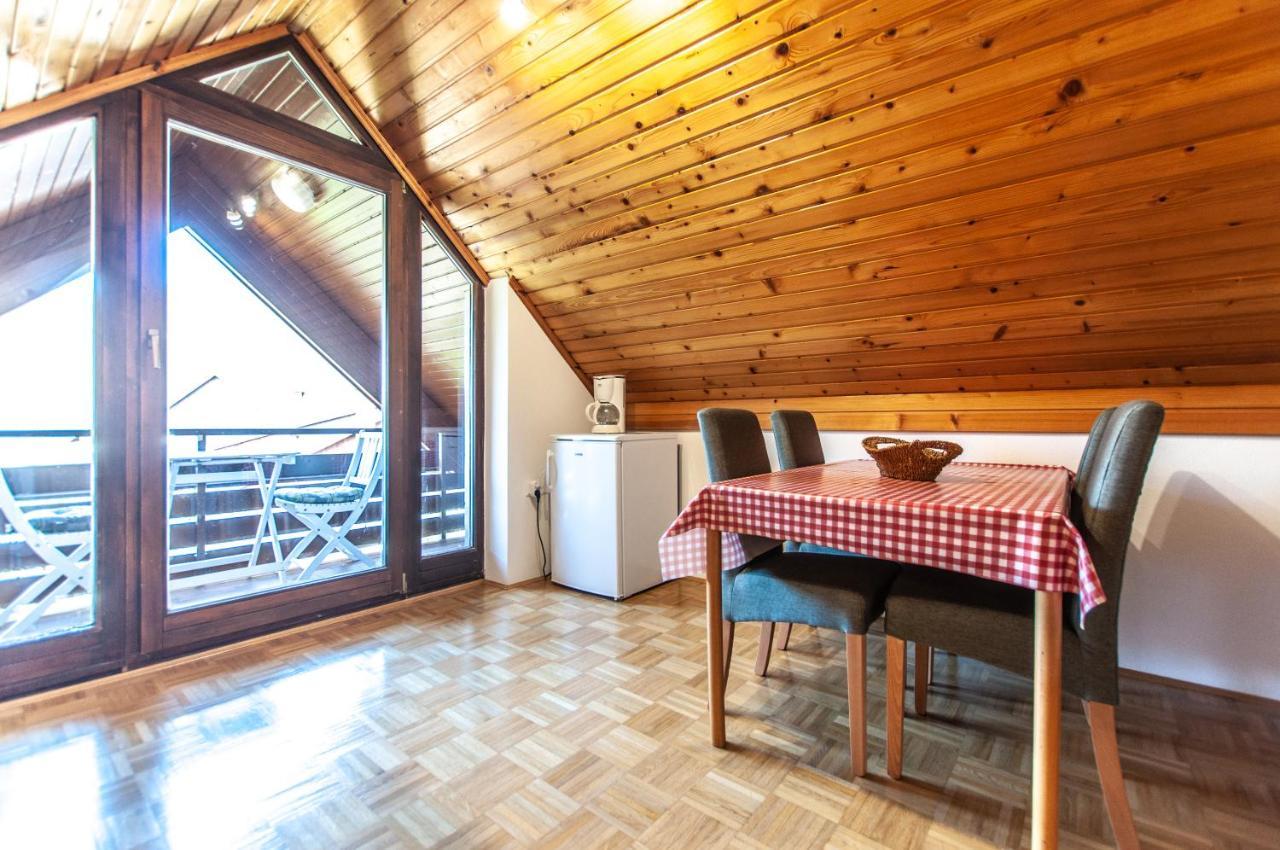 Guest House Alenka Bohinj Eksteriør bilde